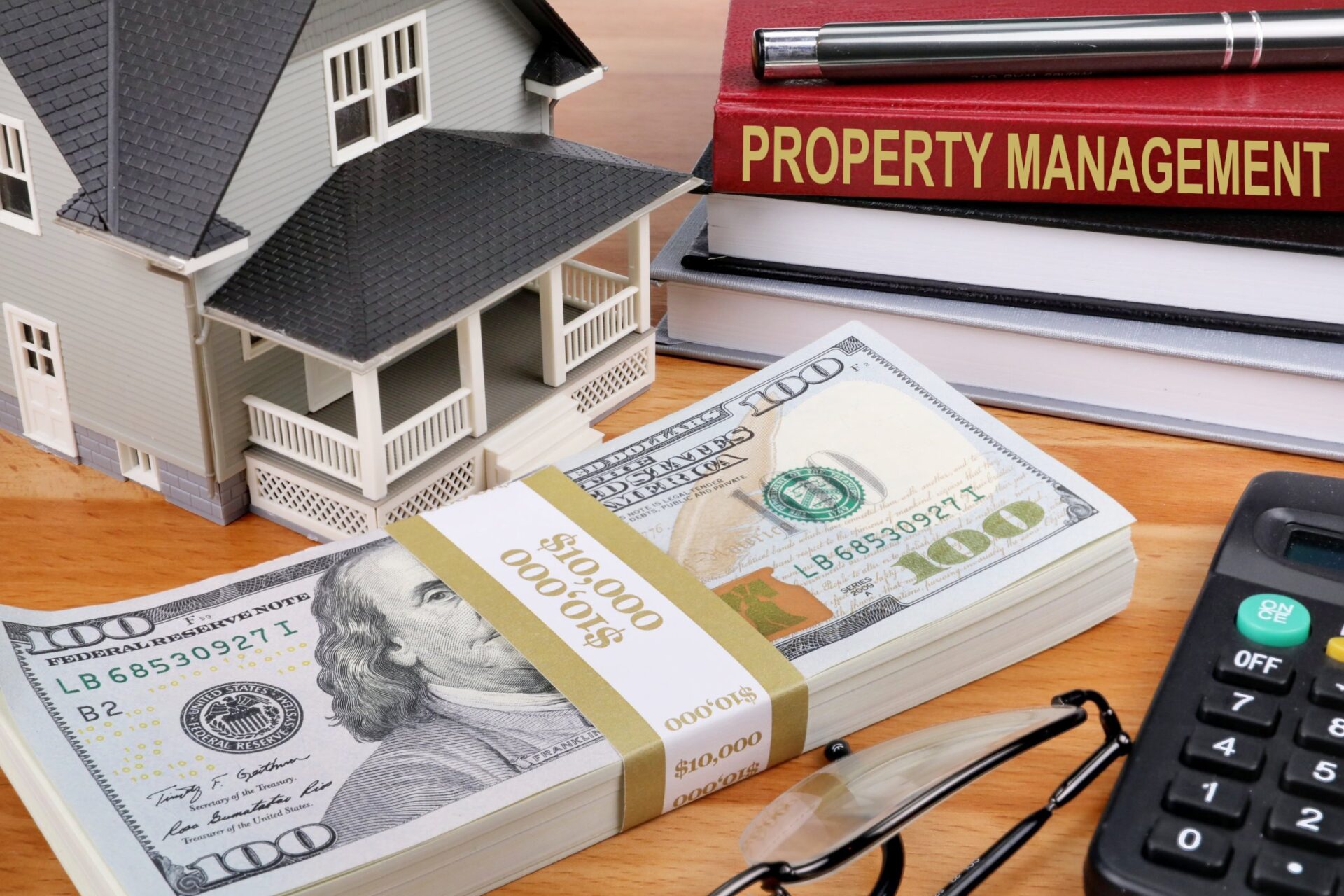 Read more about the article Shares vs. Property: Choosing the Right Investment for Your Future